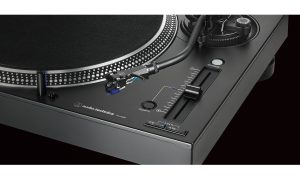 Audio-Technica - AT-LP140XP