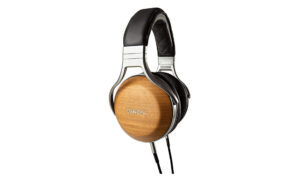 Denon – AH-D9200
