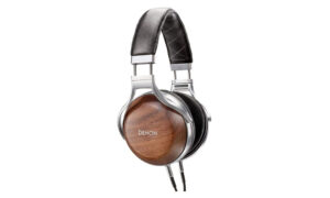 Denon – AH-D7200