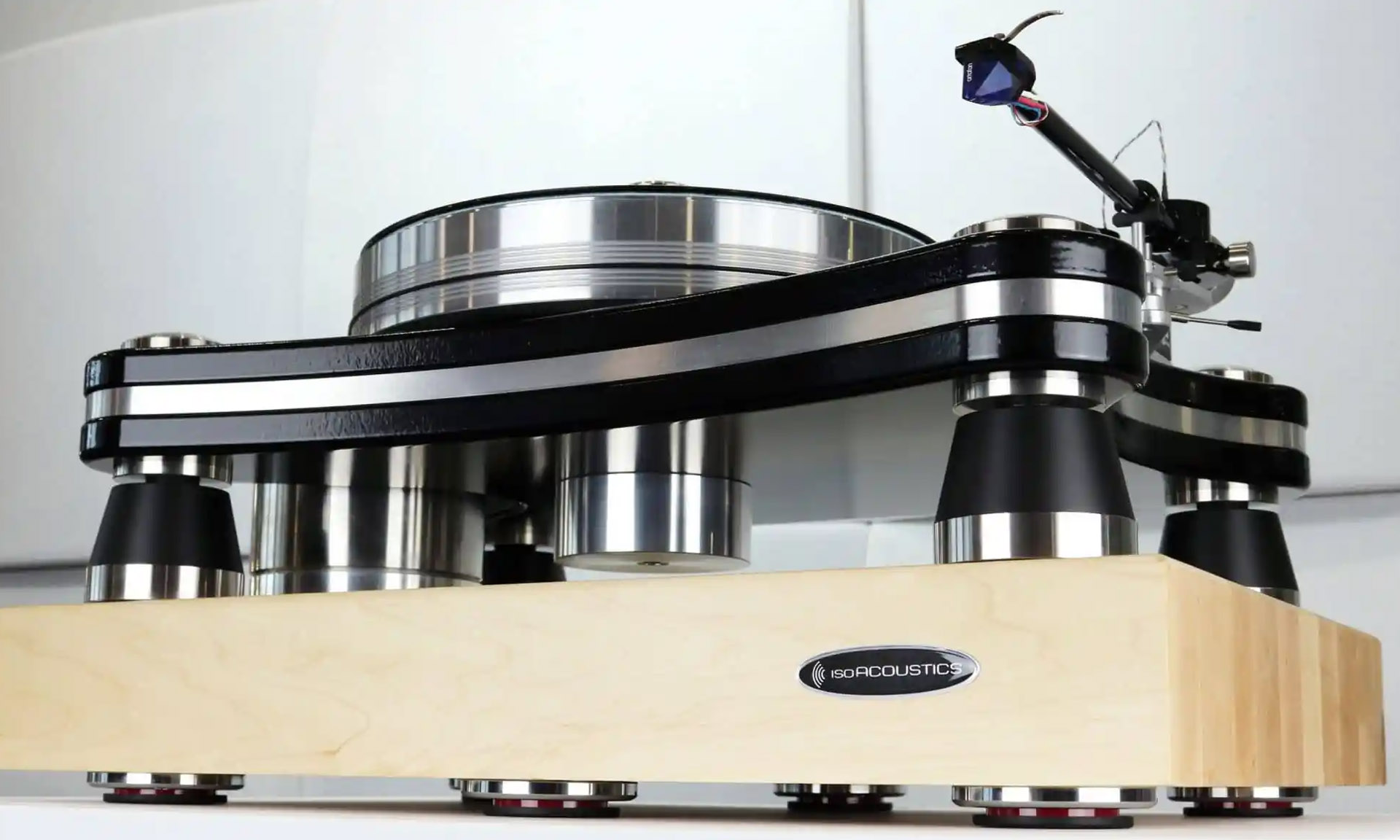 IsoAcoustics – Delos Maple - Imagen 4